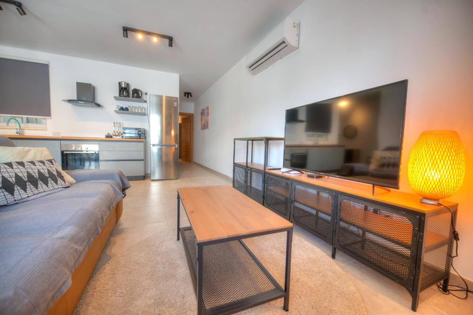 The Willows No 1 Apartment