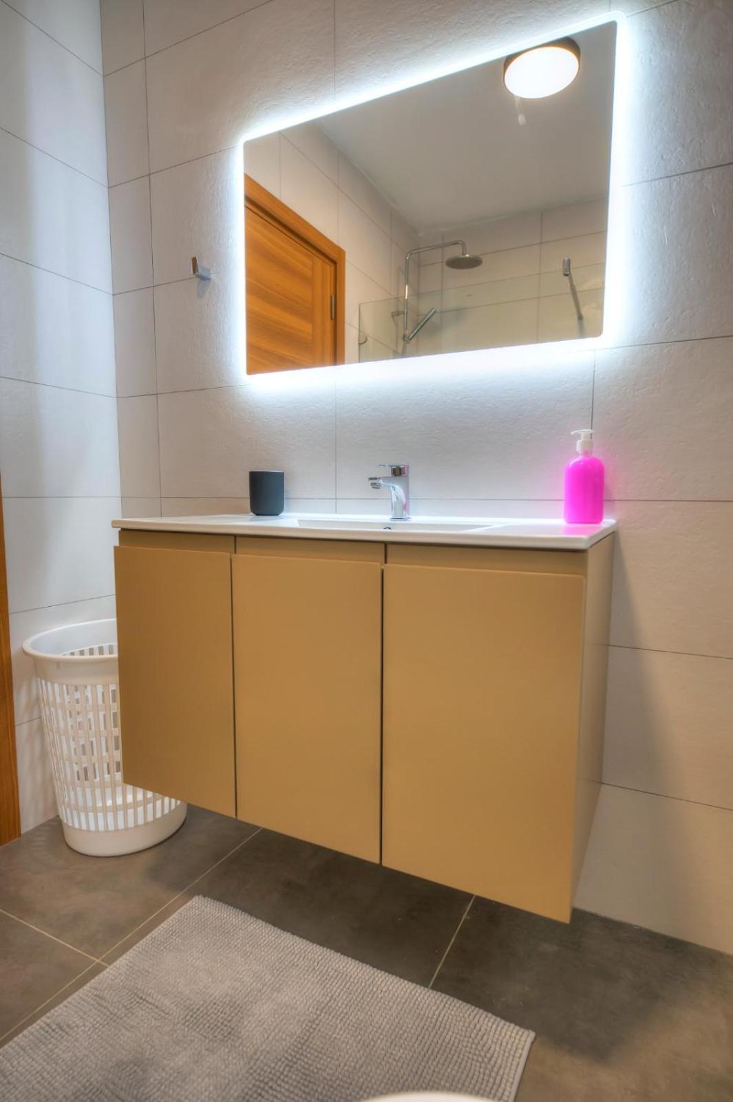 The Willows No 1 Apartment